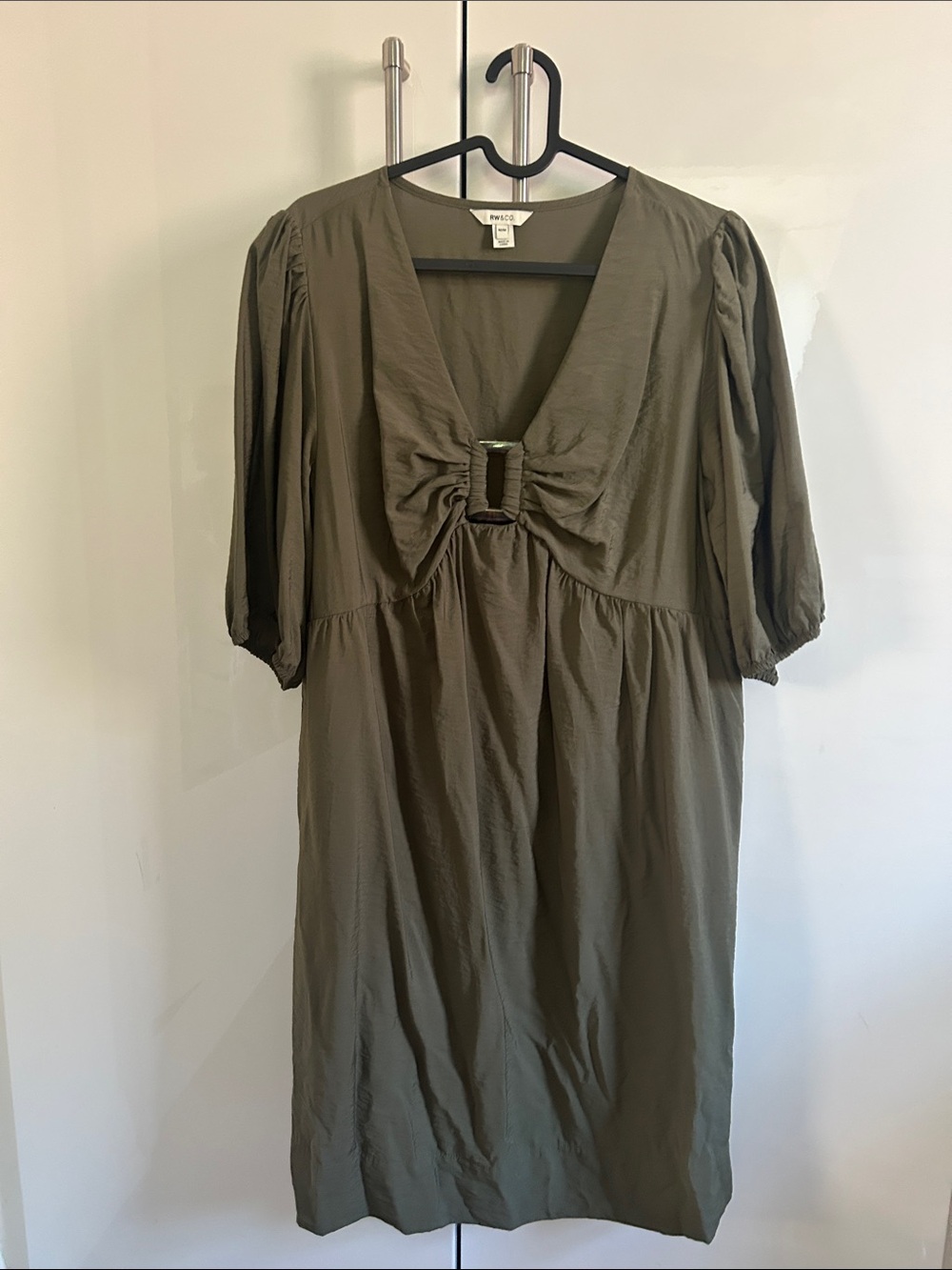 RW & Co Olive Green V-Neck Empire Waist Buckle Women’s Dress